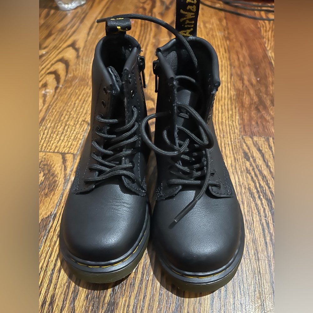Dr martens matte boots